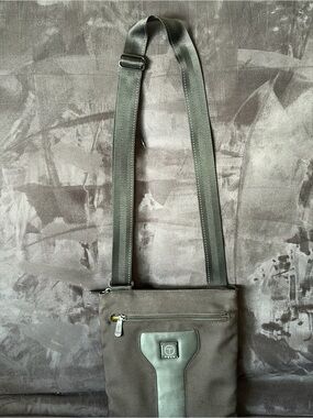 Tumi T-Tech Black Ballistic Nylon Crossbody Bag